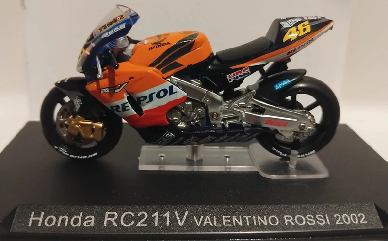 Honda RC211V Valentino Rossi 2002