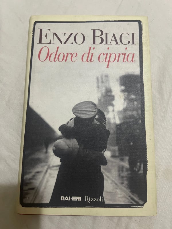 Odore di cipria Enzo Biagi