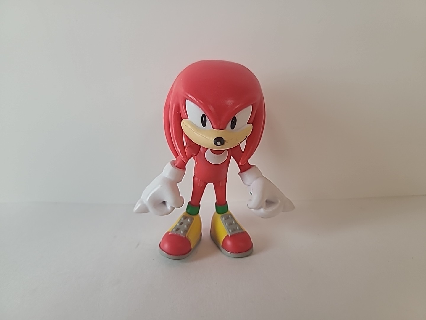 Knuckles the Echidna Super Poser 2,5" Action Figure Giocattolo Sonic The Hedgehog Sega