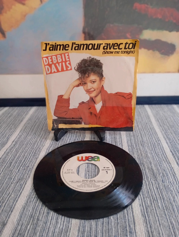 Single.  Debbie Davis