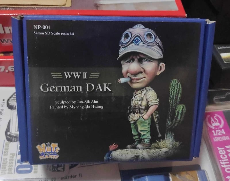 German DAK, Nuts Planet 54mm