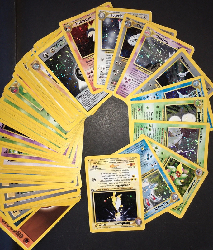 82 Carte Pokemon Set Neo Genesis