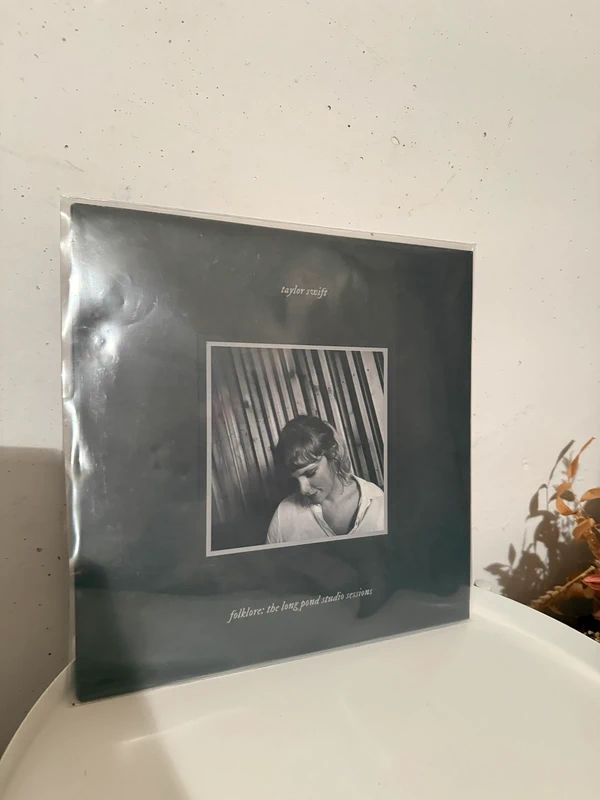 Taylor Swift folklore the long pond studio session vinyl RSD