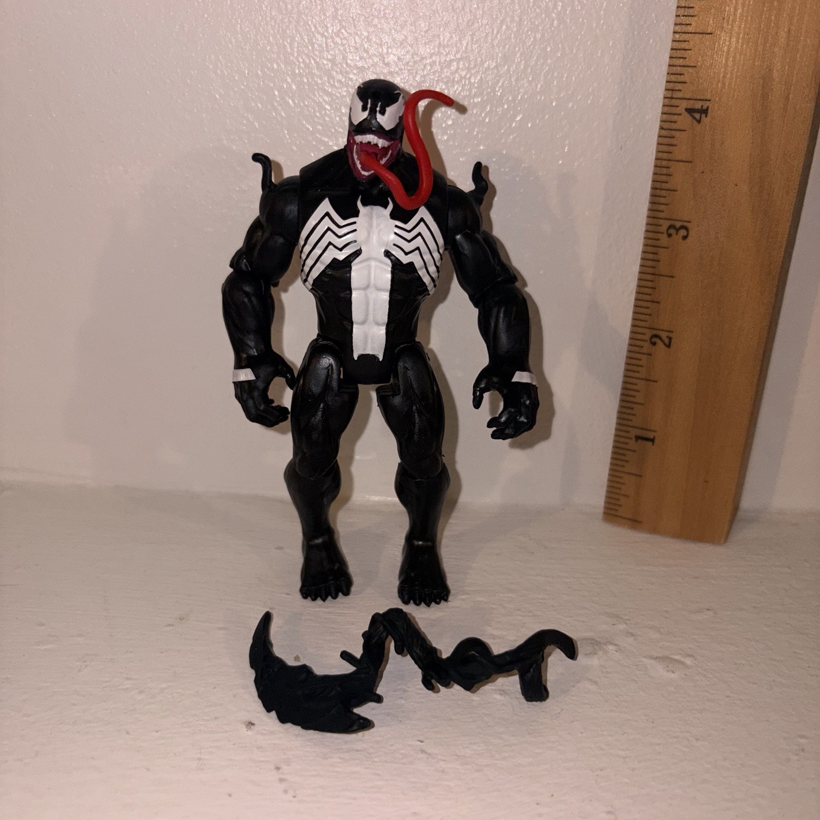 Hasbro Marvel Spider-Man Epic Hero Series Modellino Venom 4+ (2023)