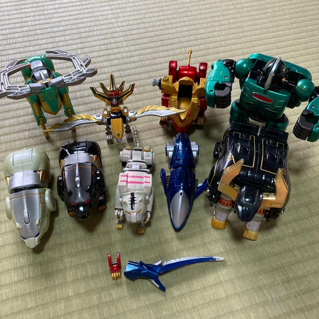 Hyakuju Sentai Gaoranger Combined Robot 260930