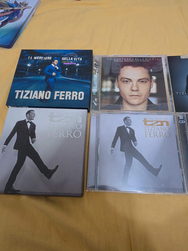 CD Tiziano ferro Cofanetti italiano e spagnolo