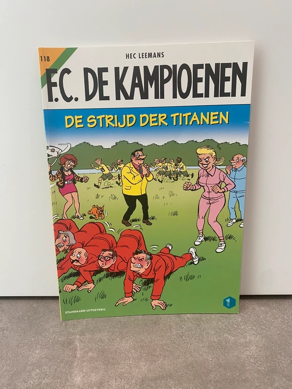 De strijd der titanen (F.C. De Kampioenen) (Dutch Edition) - Hec Leemans