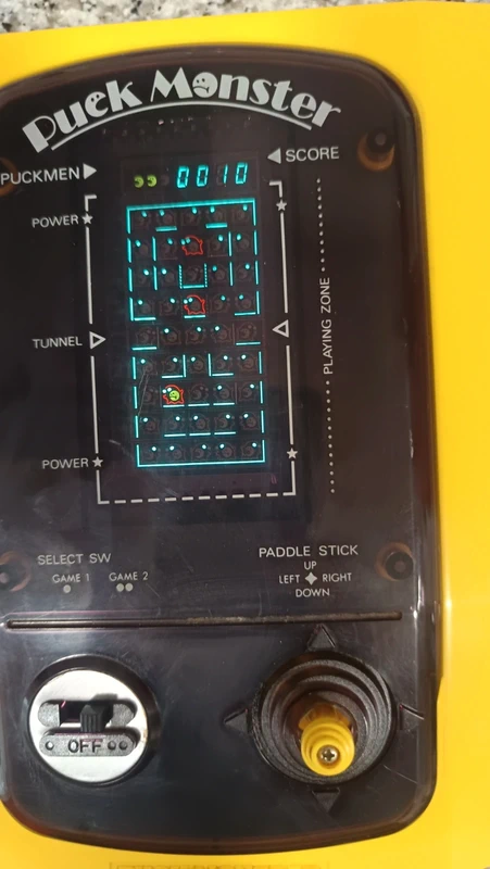Consola Retro Gakken Puck Monster (1980)