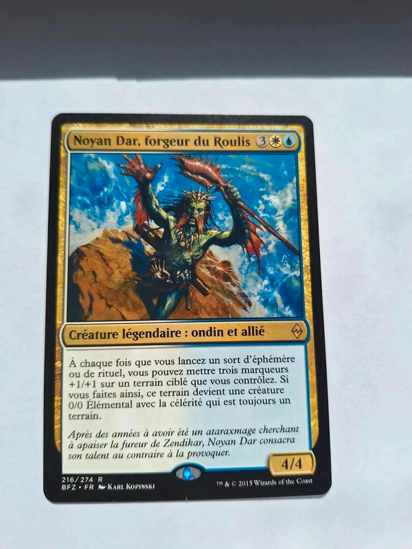 Carte Magic "Noyan Dar, forgeur du Roulis"