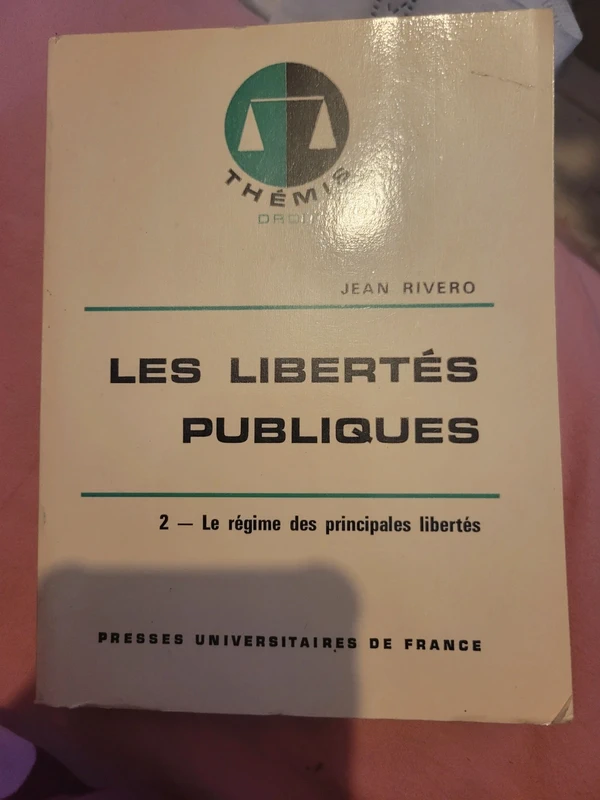 Les libertés publiques

,Jean Rivero