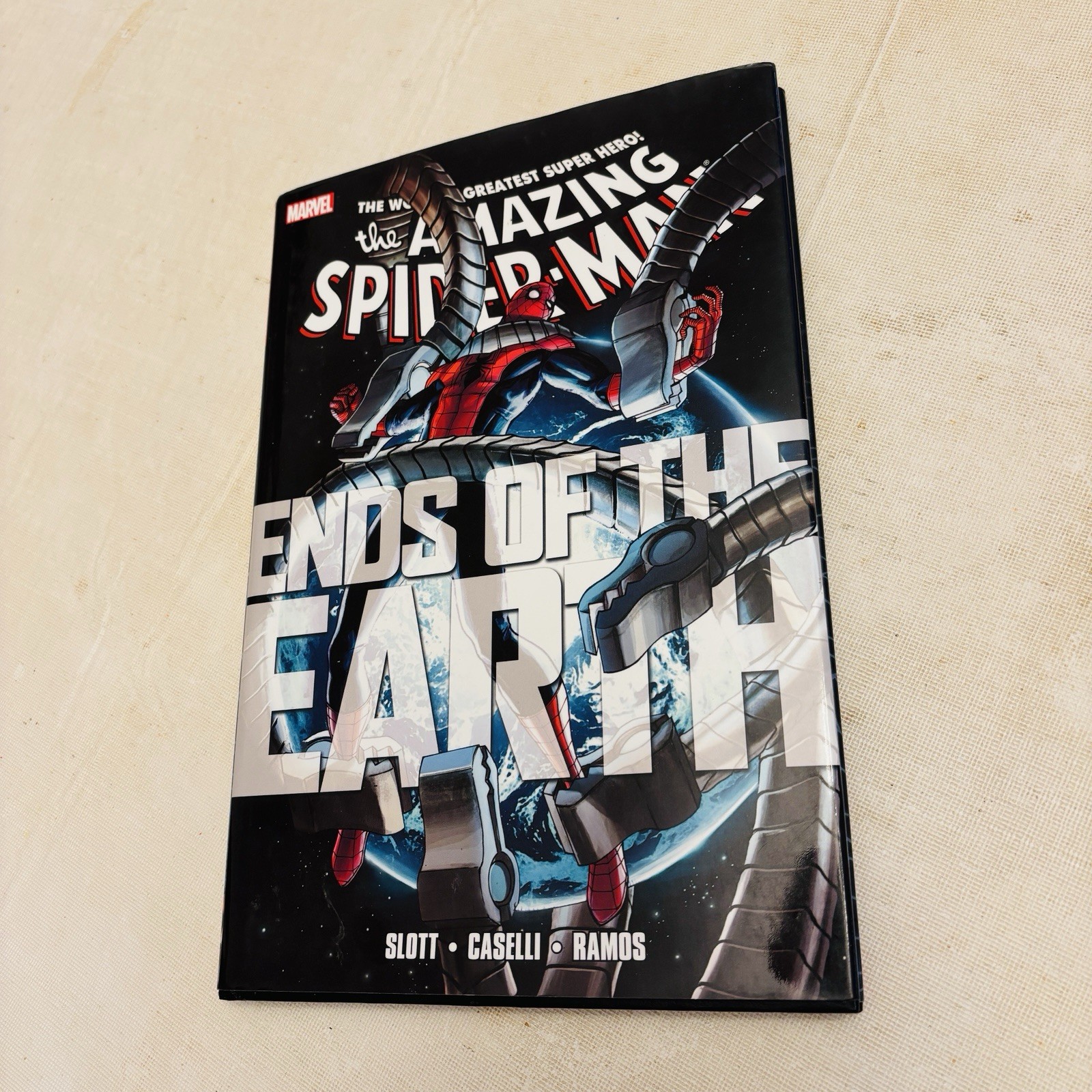 The Amazing Spider-Man: Ends Of The Earth Marvel Comics libro copertina rigida ZZ113