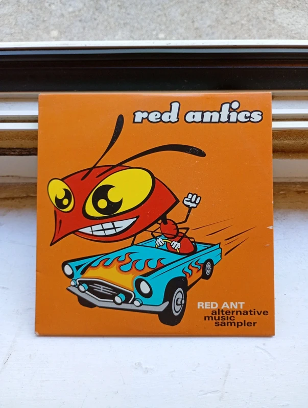CD Red Antics