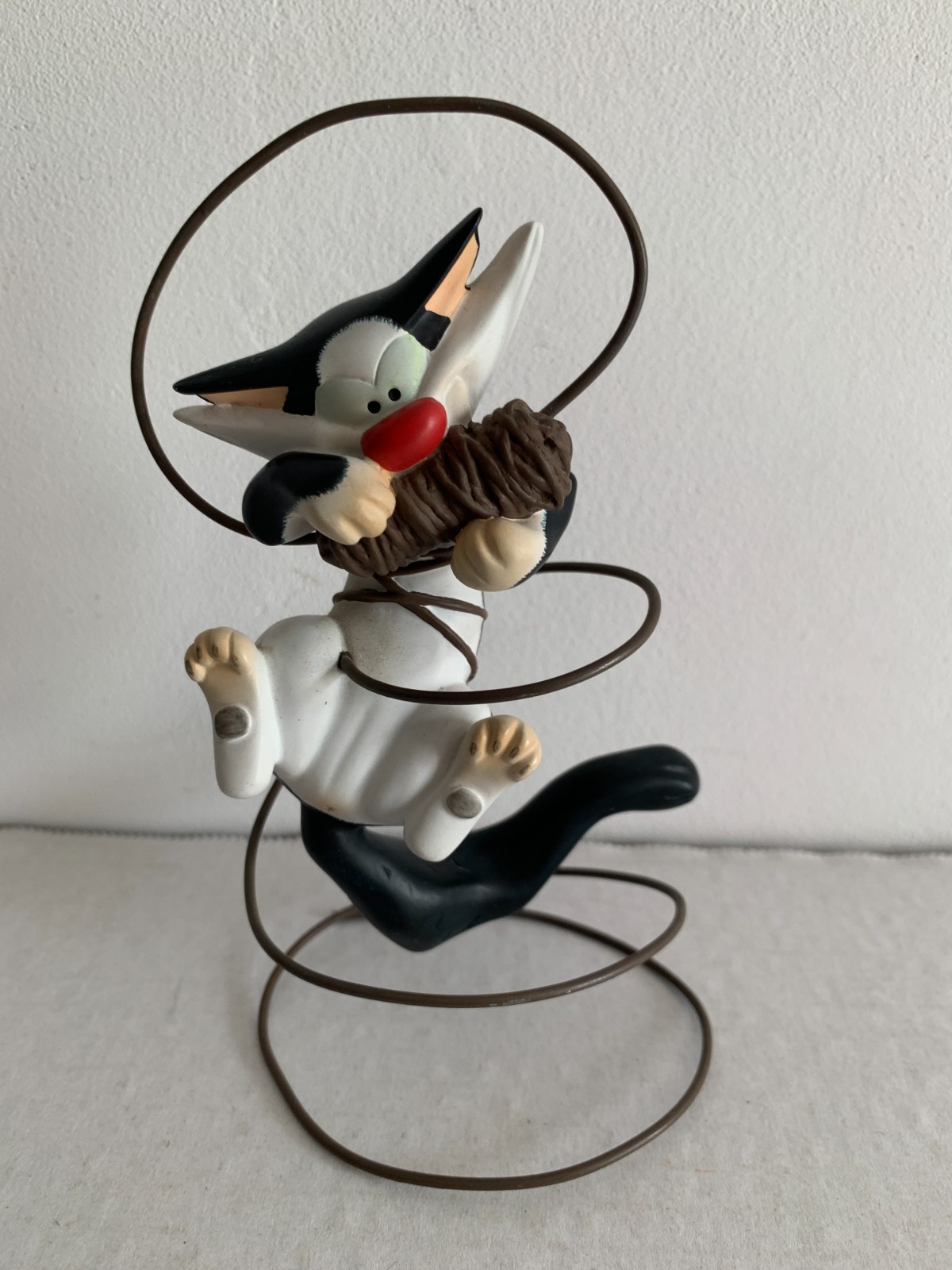 FIGURINE COLLECTOR LE CHAT QUI JOUE N°2 GASTON LAGAFFE LEBLON DELIENNE