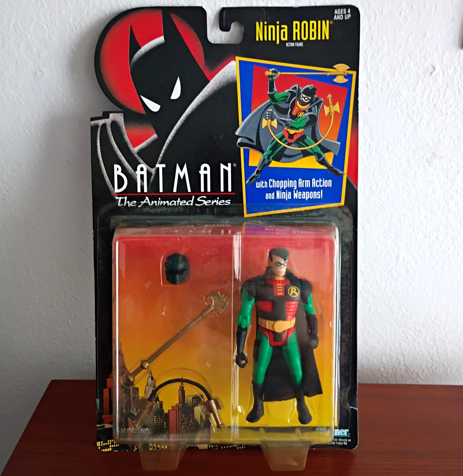 Kenner Batman The Animated Series Ninja Robin Action Figure in scatola con accessori