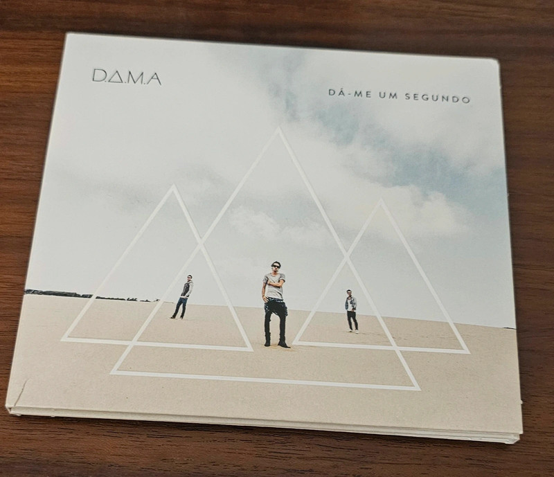CD + DVD Dama Dá-me um segundo