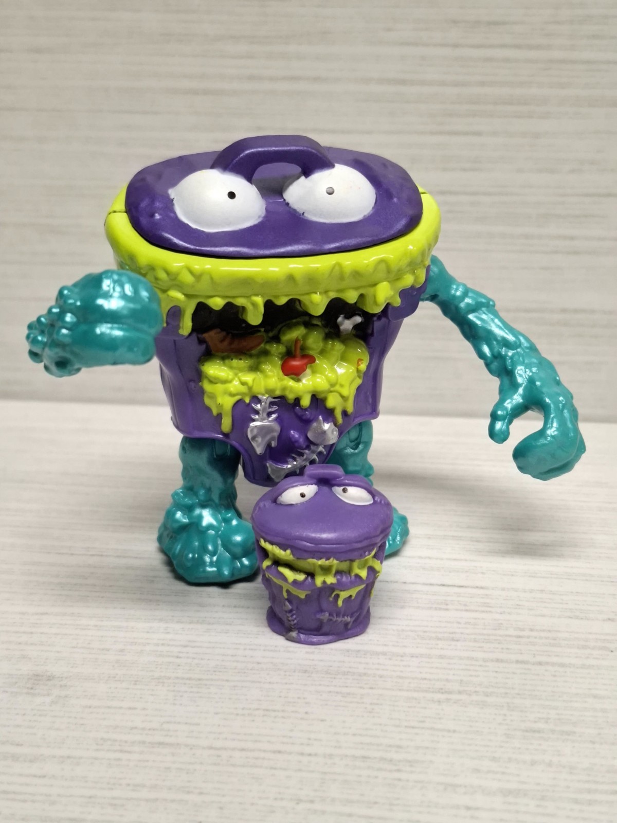 Moose Grossery Gang Figure Putrid Trash Head in ottime condizioni Moose Toys 