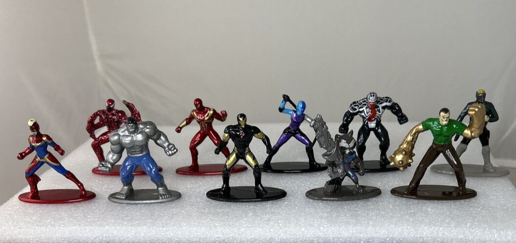 Lotto di 10 figurine Jada Toys Marvel DC Spider-Man Nano Metalfigs metallo pressofuso