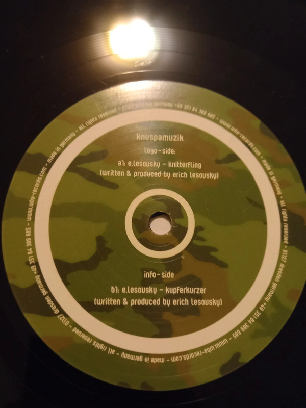 E. Lesovsky- knuspamuzik
