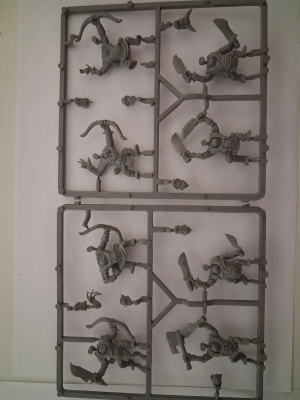 Grappe 4 archers orcs 4 orcs
