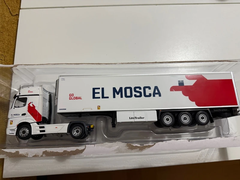 Mercedes Actros MP4 - El Mosca Leer descripción