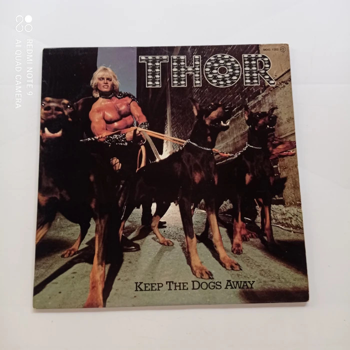 Disque vinyle 33T Thor – Keep The Dogs Away - Hard Rock