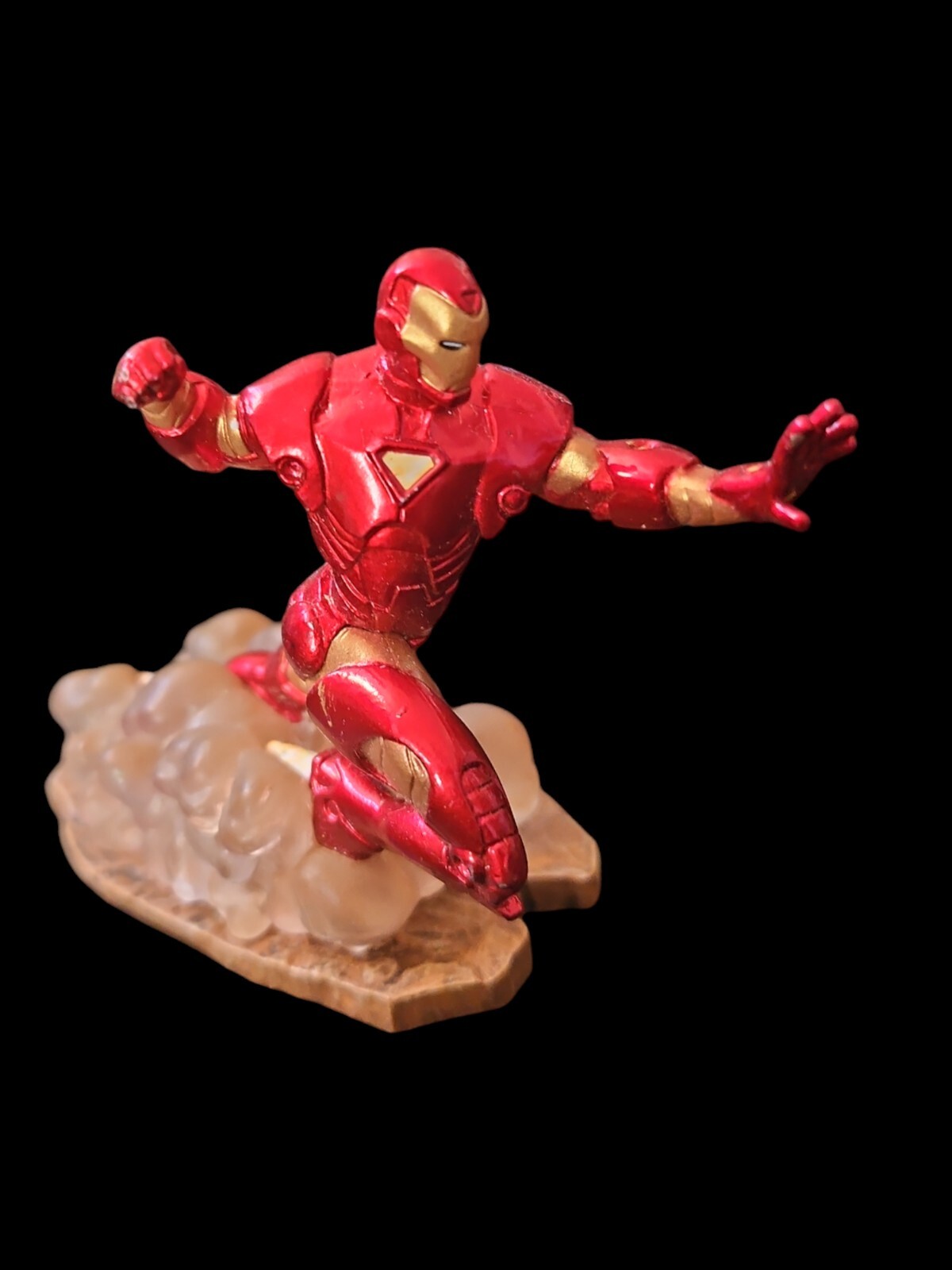 2011 RED IRON MAN Modellino Funzionante Base Avengers Assemblare Marvel 3"