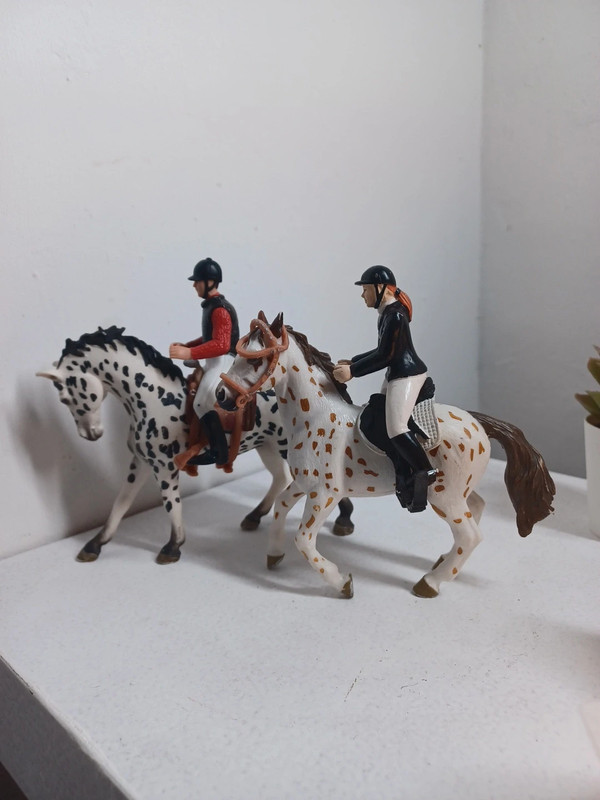 Pareja de ginetes