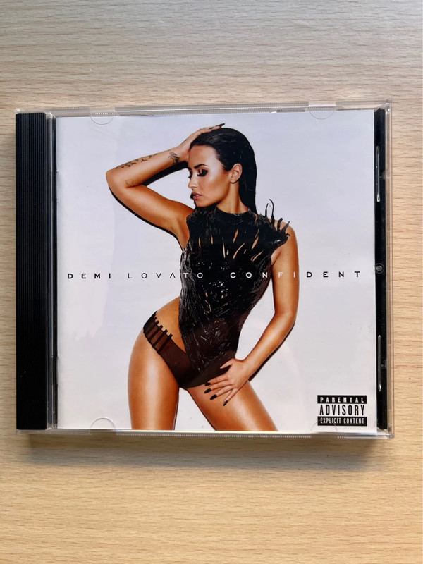 CD demi lovato confident