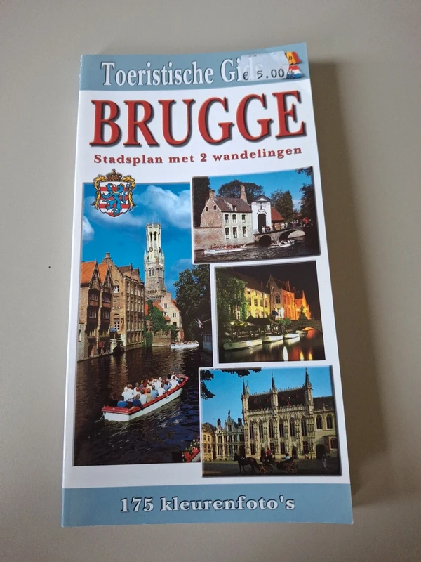 Brugge stadsplan met 2 wandelingen