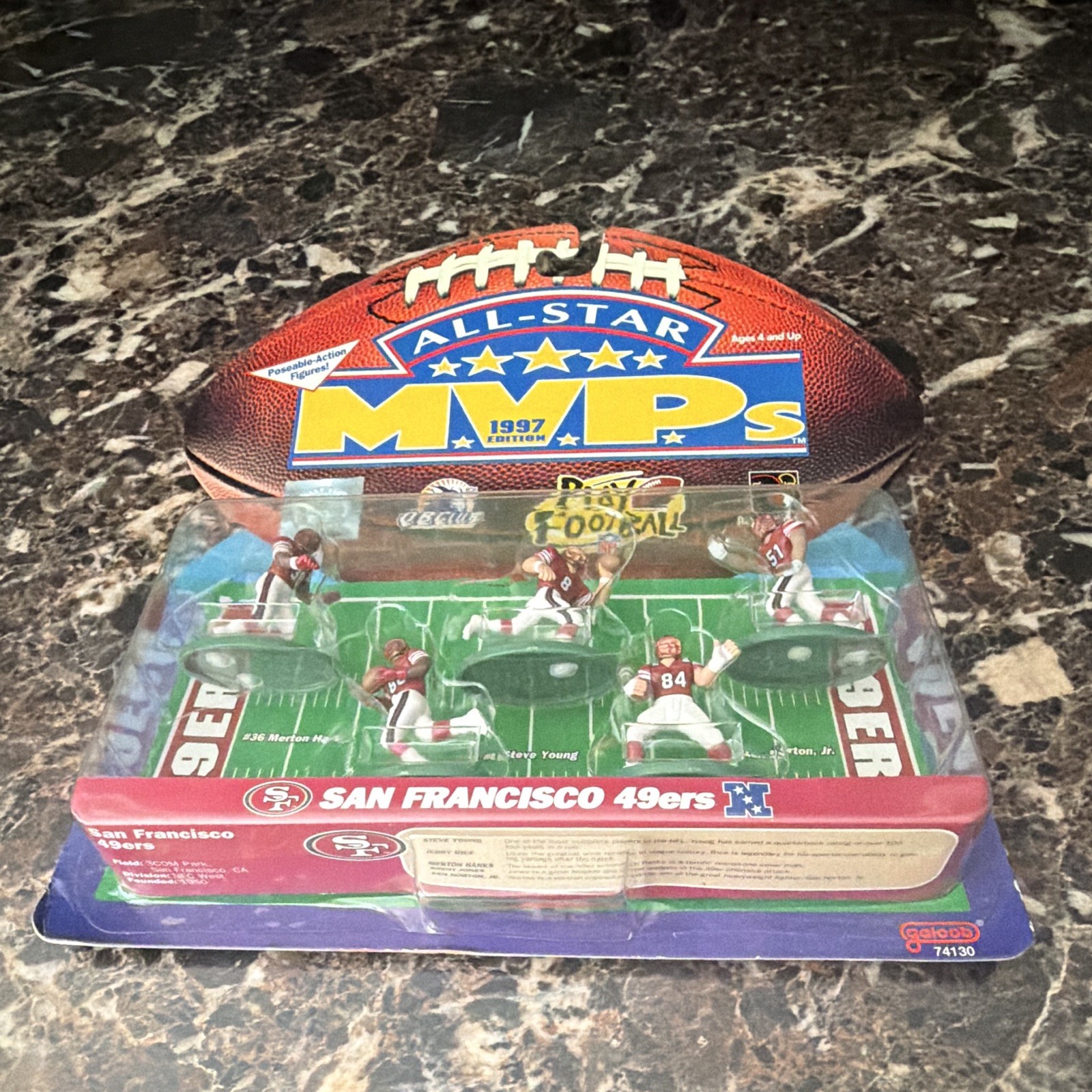 Galoob NFL All-Star MVPs 1997 San Francisco 49ers Playset 74130 Young