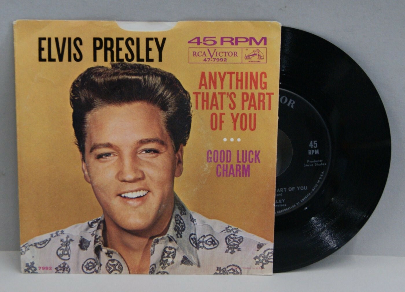 Elvis Presley "Good Luck Charm" 47-7992 RCA 45 Picture Sleeve, EX-/EX- R-0785