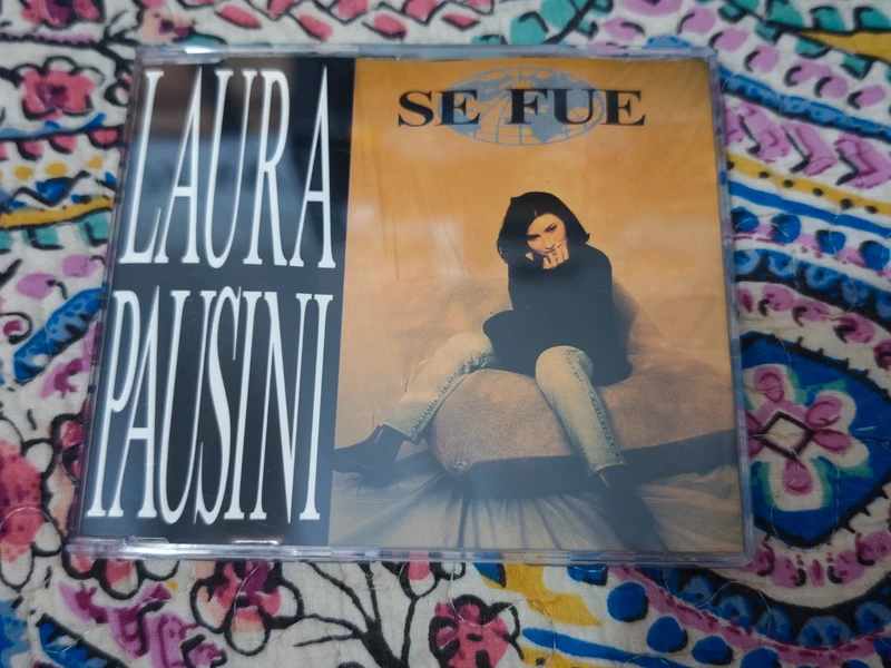 Laura Pausini single Se fue