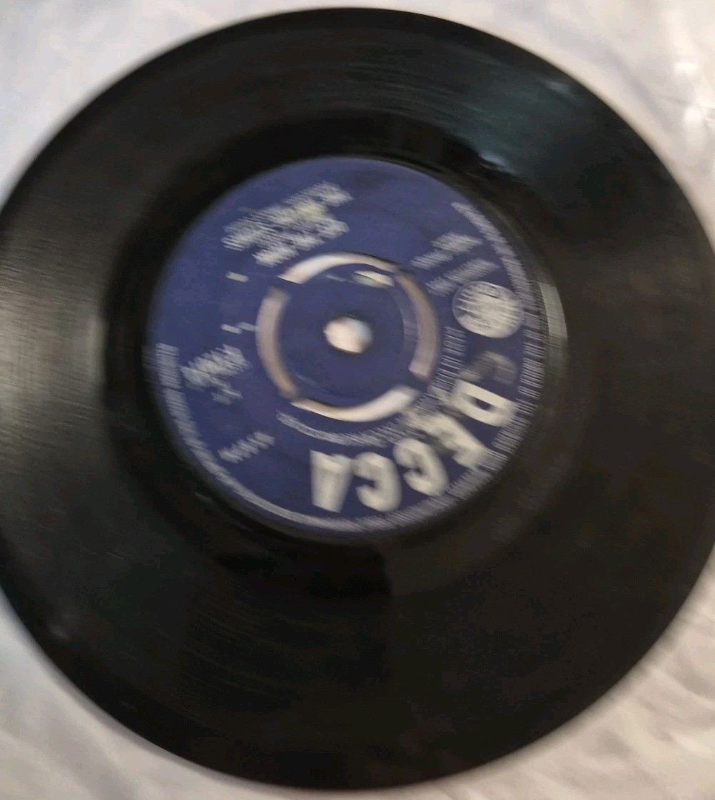 The Rolling Stones Off The Hook 7 Inch Vinyl Single Good Condition