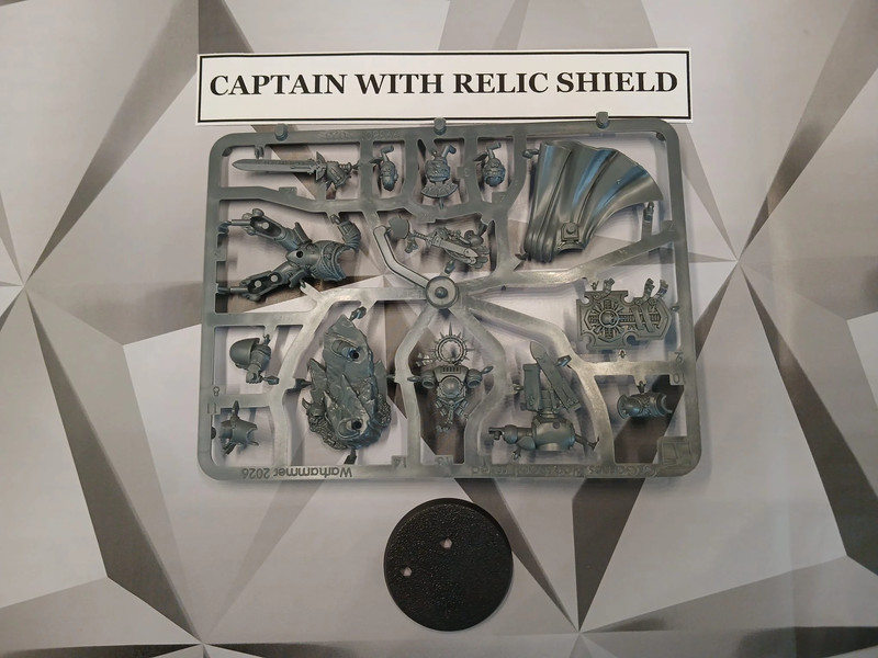 X1 Captain with relic shied – Armageddon - Space Marines Warhammer 40k