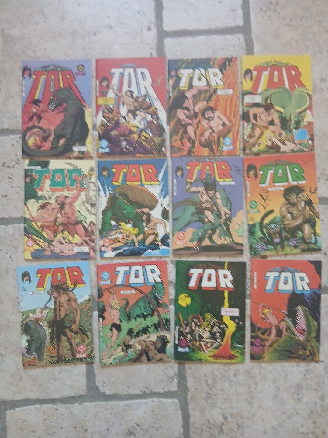 TOR  / JOE KUBERT AREDIT SERIE COMPLETE 1 A 12 PARFAIT ETAT 1986-1987