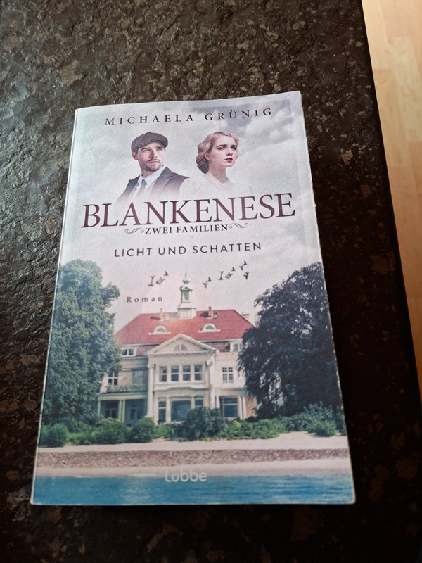 Michaela Grünig, Blankenese, Licht und Schatten Band 1