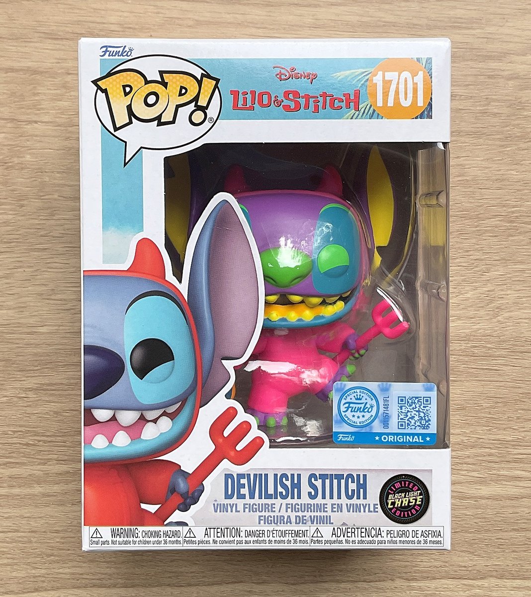 Funko Pop Disney Lilo & Stitch - Devilish Stitch Black Light CHASE #1701 (Danni