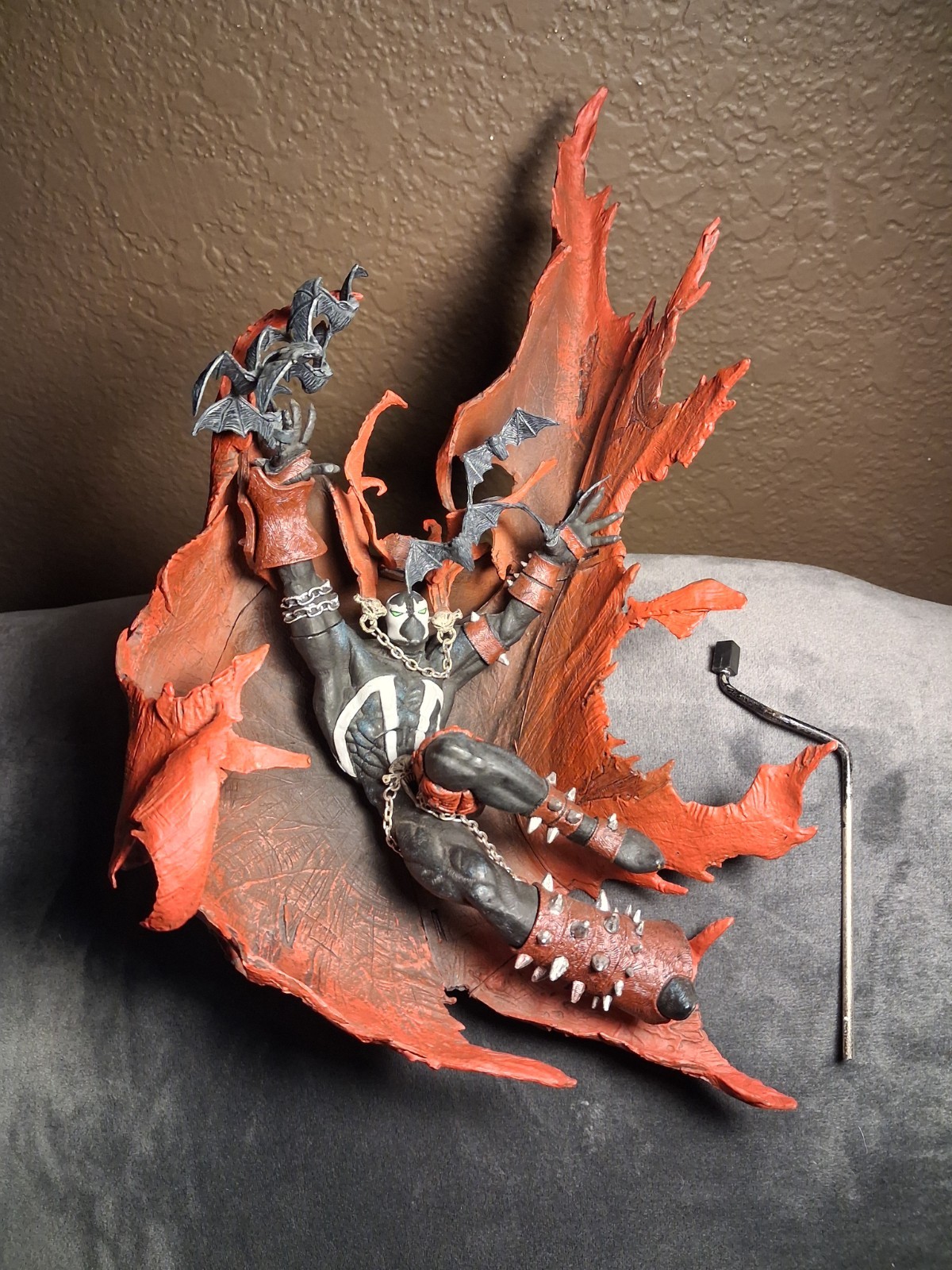 Modellino SPAWN i.043 serie 24 12" figurina McFarlane 2004 senza supporto base