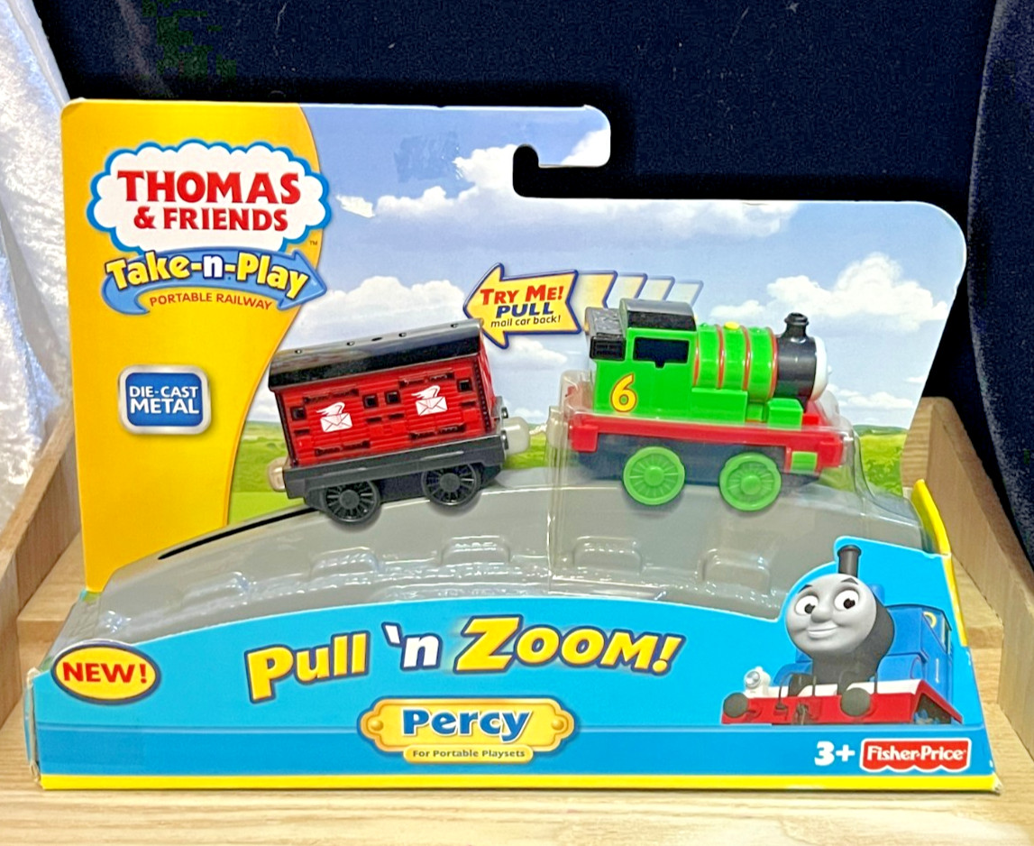 Fisher-Price Thomas & Friends Take-n-Play Percy Pull Back Action Train Giocattolo-Nuovo s