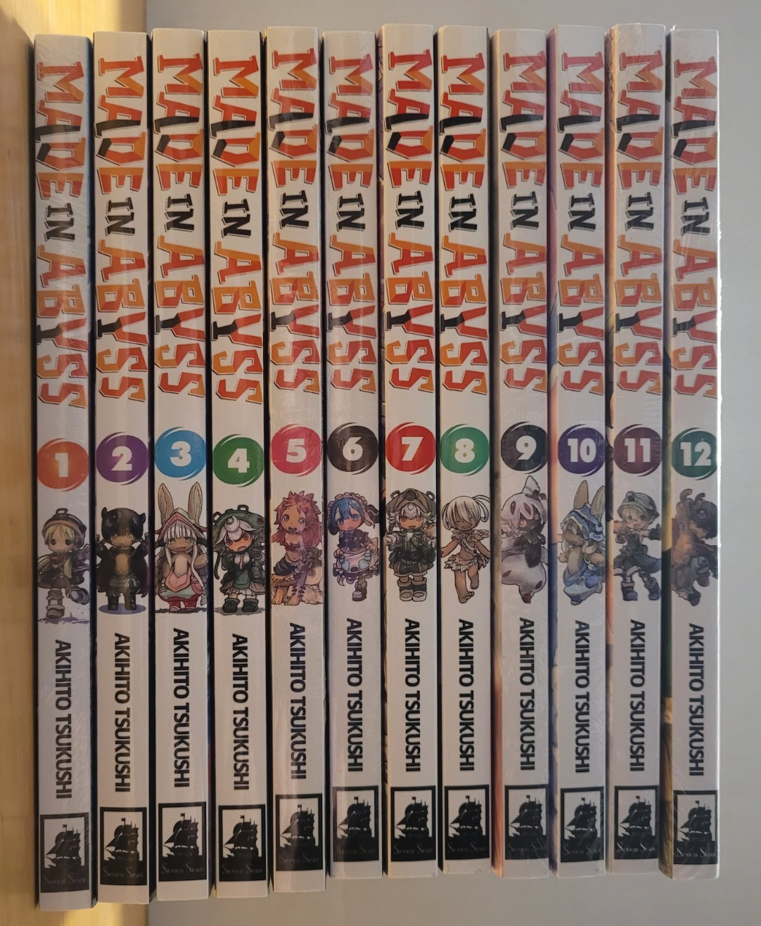 Made in Abyss Vol 1-12 Manga di Akihito Tsukushi Seven Seas Inglese