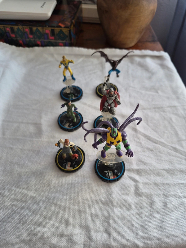 Modellini giochi da tavolo serie "dc comics"