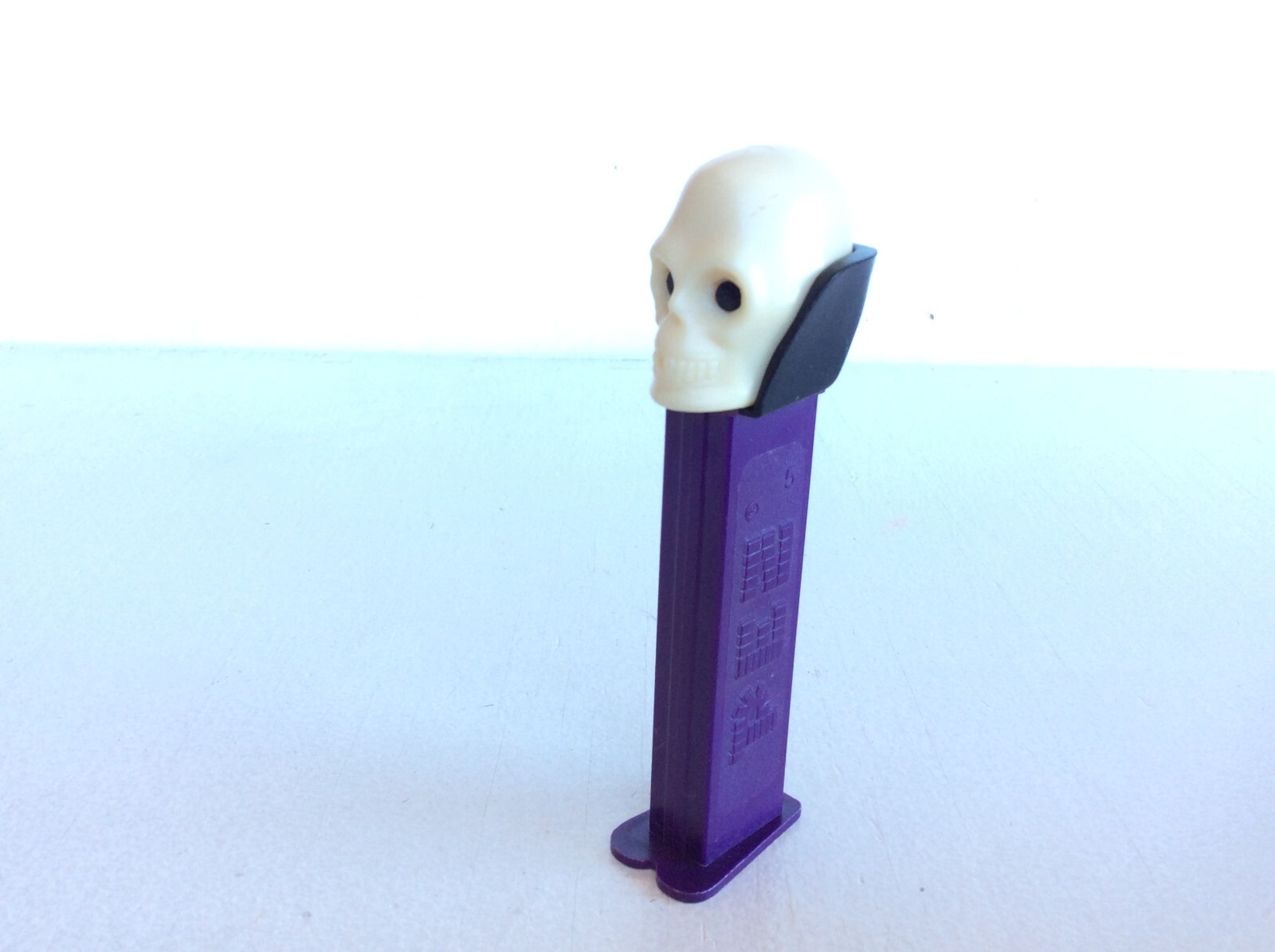 Dispenser PEZ Vintage Dr Skull Scheletro Halloween