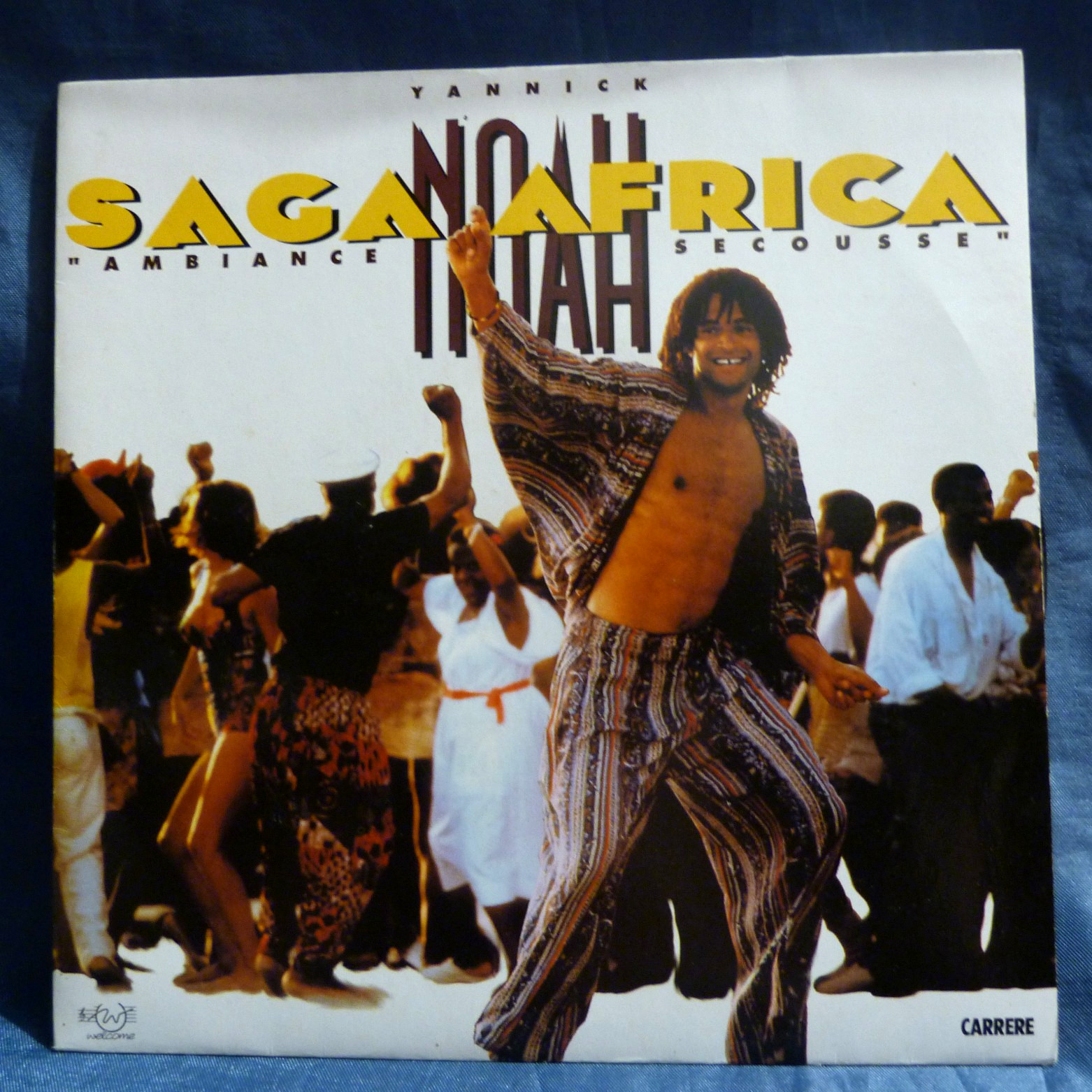 YANNICK NOAH / SAGA AFRICA. 45 Tours vinyle.