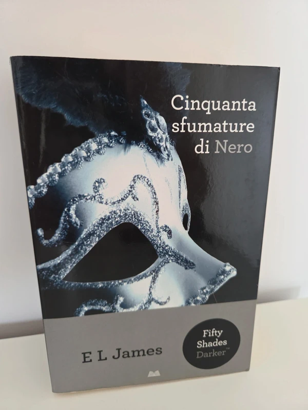 Cinquanta sfumature di nero