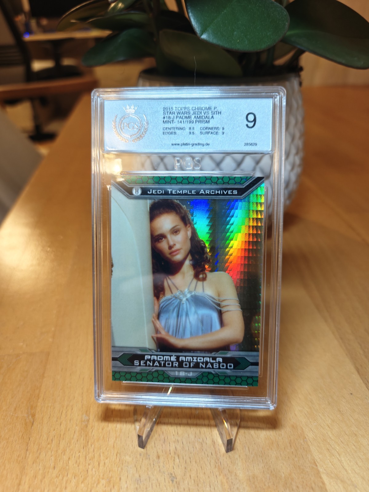Topps Chrome Perspectives Padme Amidala 13-J Prism Refractor Rare /199 PSA9