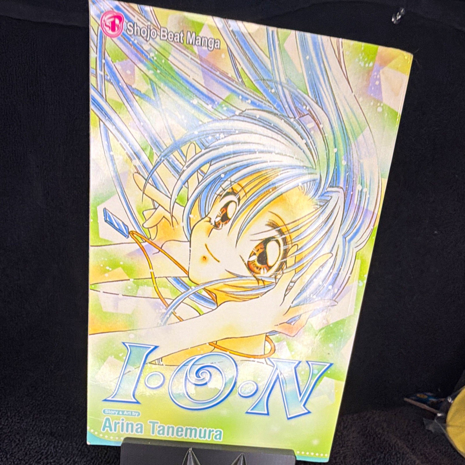 Arina Tanemura I.O.N manga graphic novel copertina morbida inglese VIZ Media #1