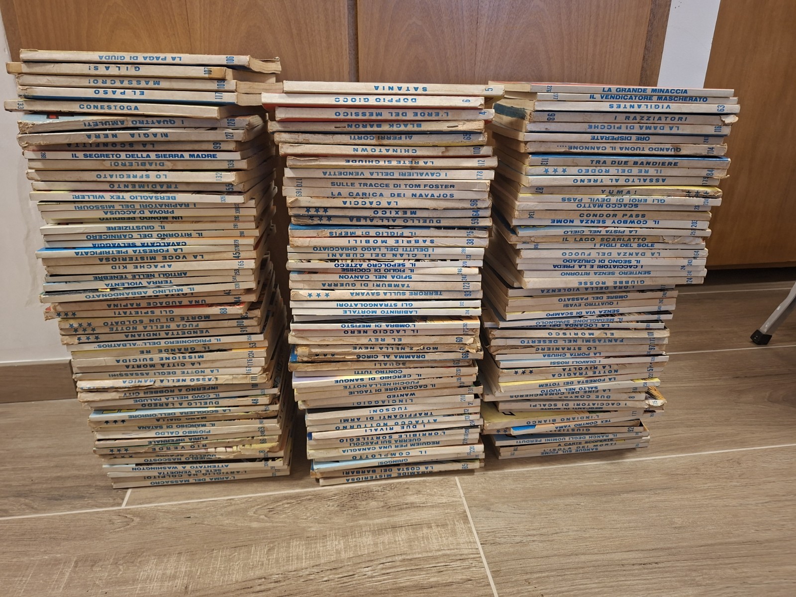 Lotto Fumetti tex 150 pezzi Sergio bonelli