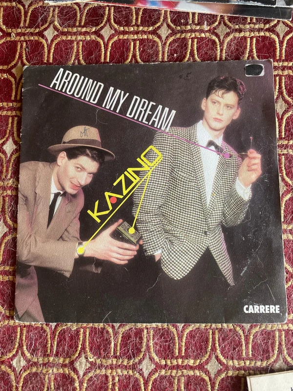 Vinyle kazino around my dream