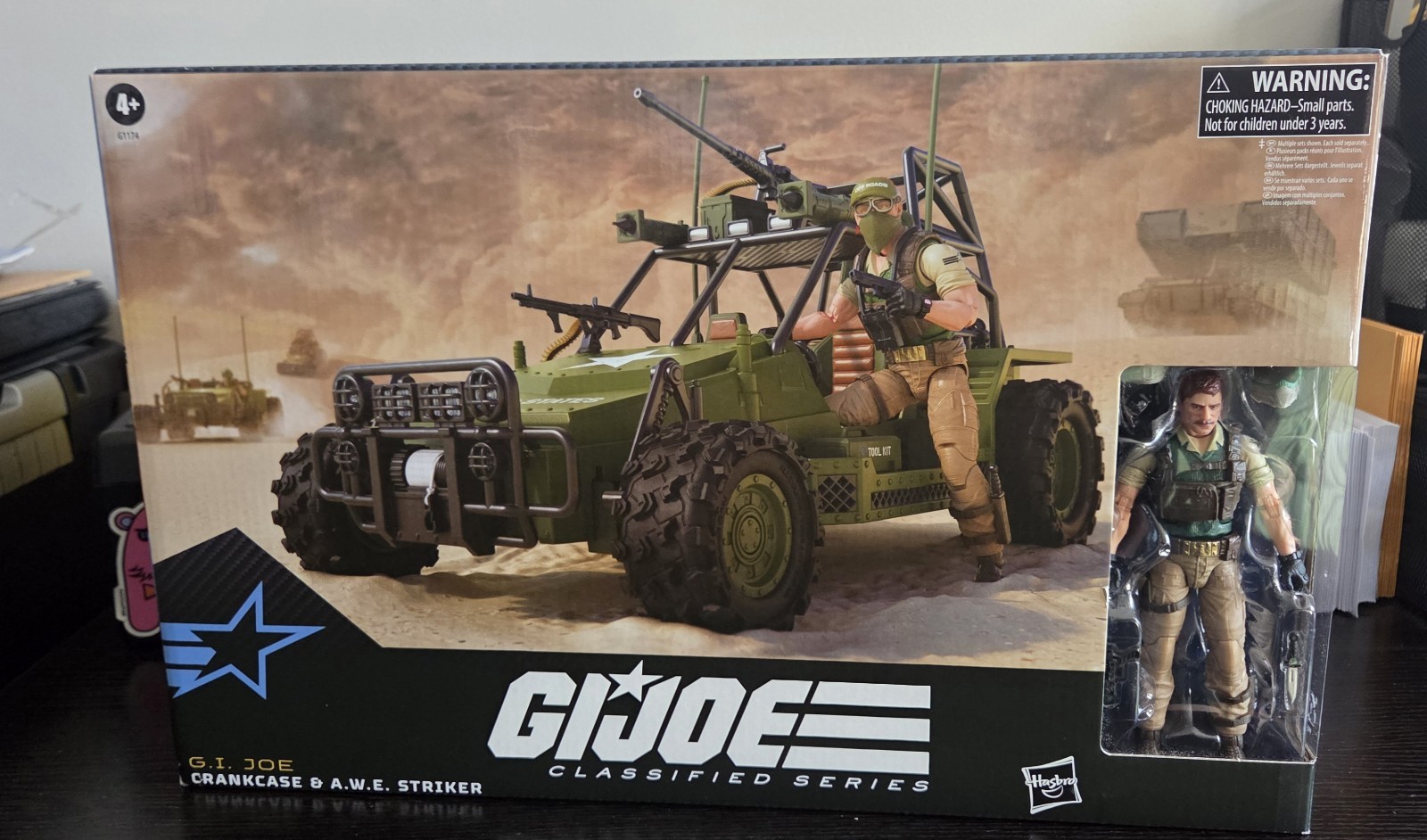 G.I. Joe Classified Series #171 AWE Striker Vehicle con carter Hasbro Pulse Ex