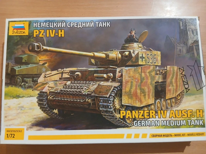 Maquette Panzer IV Zvezda 1/72